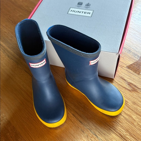 Hunter Rain Boots, Kids First Classic Navy and Yellow - Picture 1 of 6